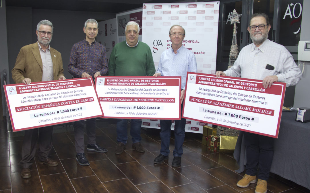 Los gestores administrativos de Castellón entregan donaciones a tres entidades sociales